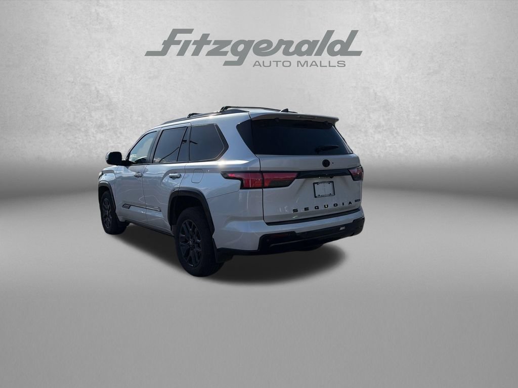Used 2025 Toyota Sequoia Platinum AWD/4WD image 6
