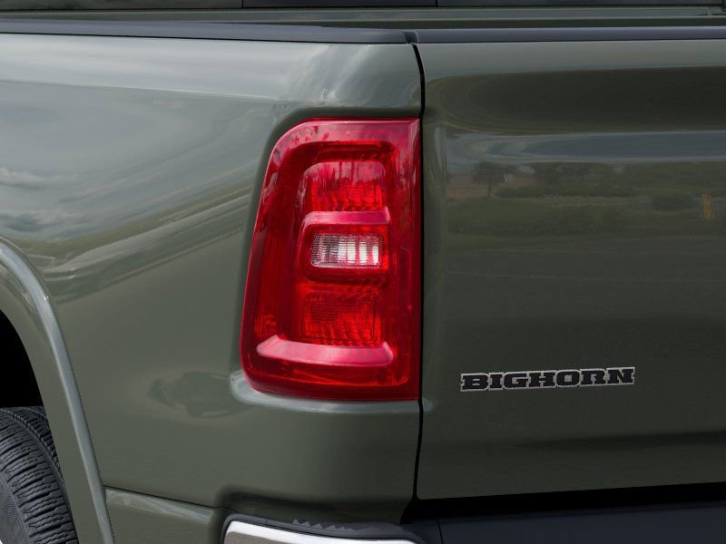 New 2026 RAM 1500 4x4 Crew Cab image 10