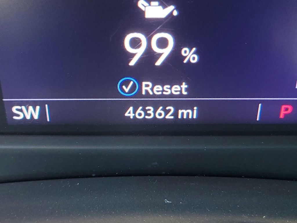 Used 2020 Cadillac XT4 Sport w/ Driver Awareness Package image 28