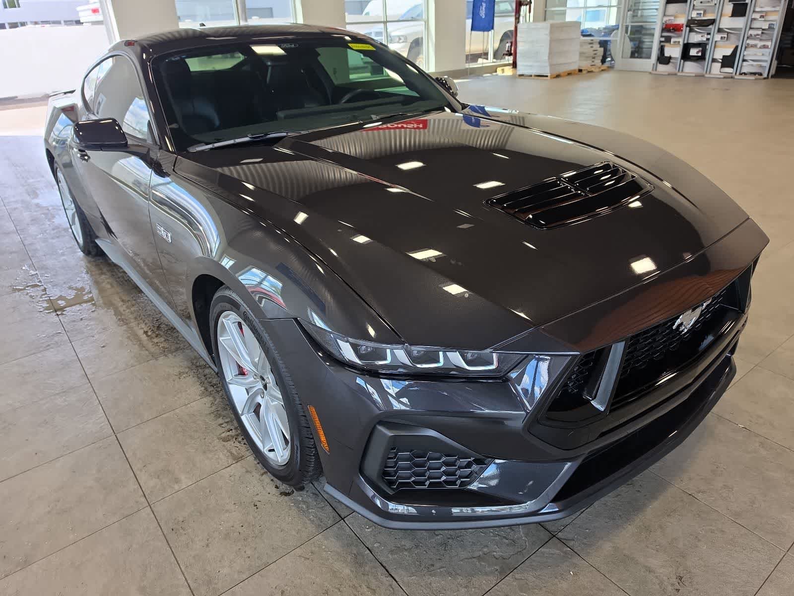 Used 2024 Ford Mustang GT Premium RWD image 5