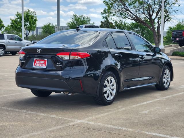 Used 2026 Toyota Corolla LE image 3