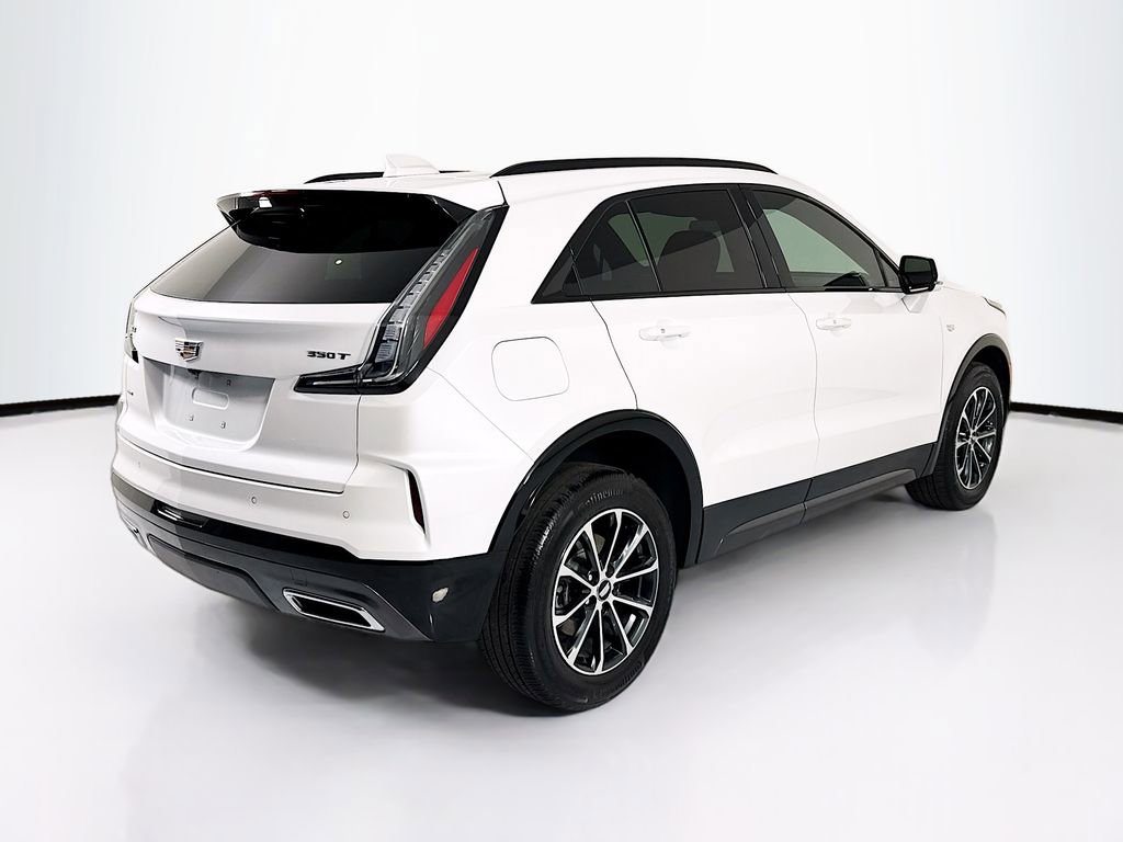Used 2024 Cadillac XT4 Sport AWD/4WD image 5