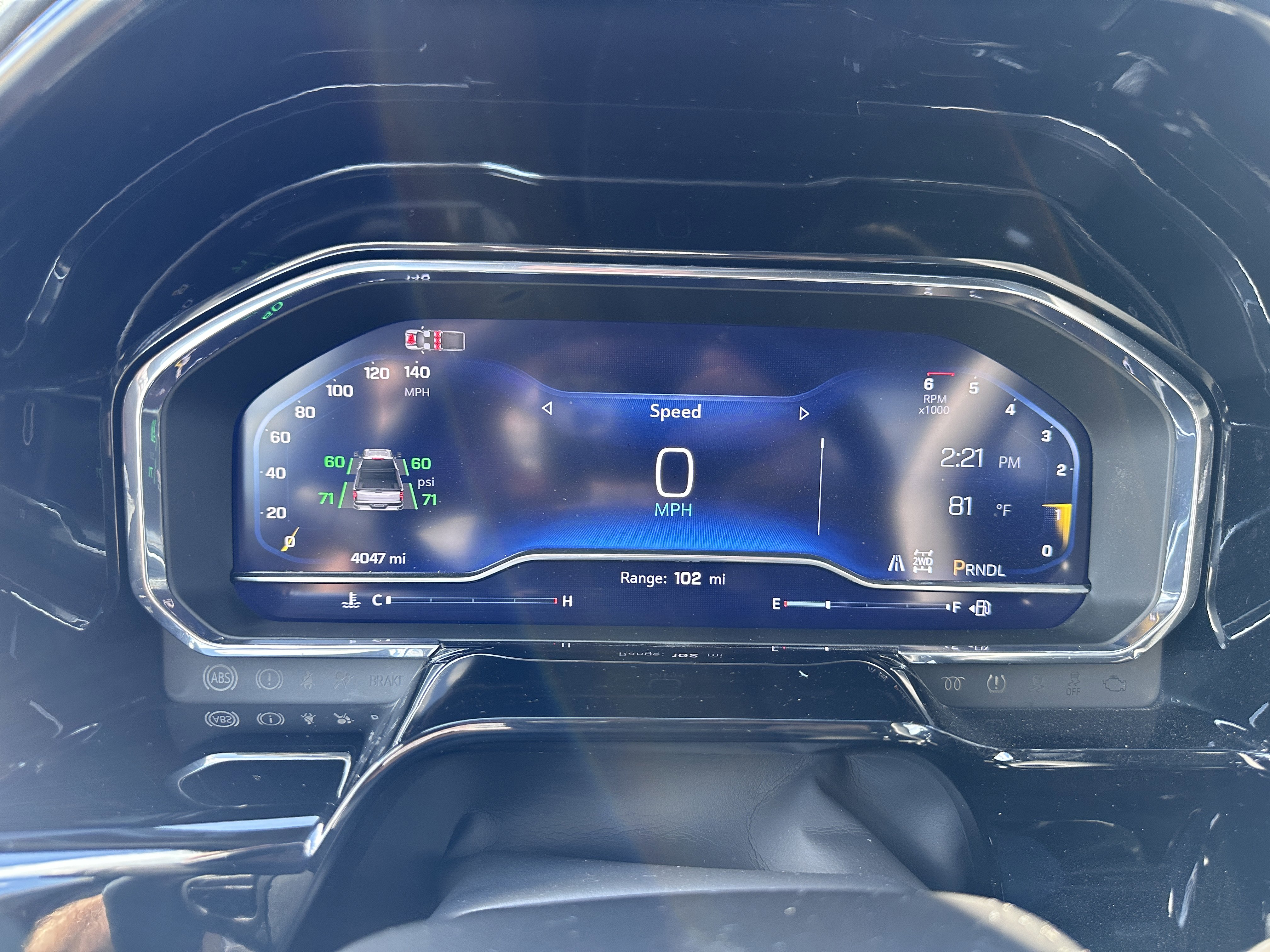 Used 2025 Chevrolet Silverado 2500 LTZ w/ LTZ Premium Package image 18