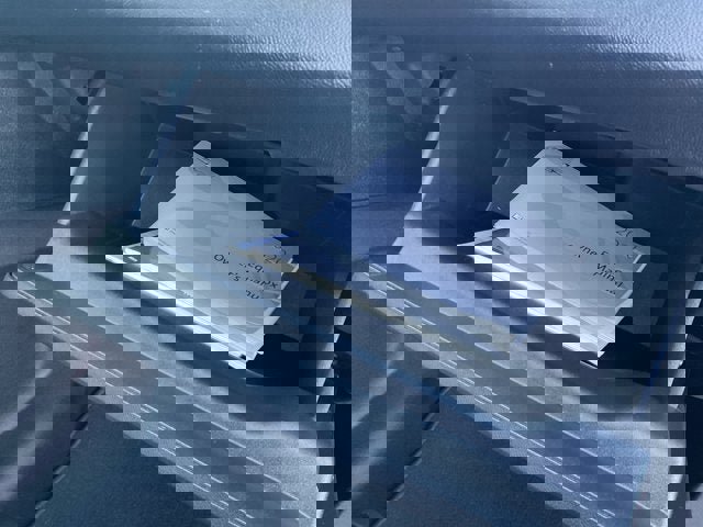 Used 2020 Chevrolet Equinox LT w/ Driver Convenience Package image 30