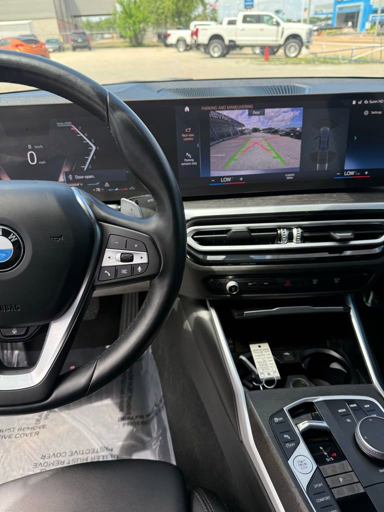 Used 2024 BMW 330i xDrive Sedan AWD/4WD image 13