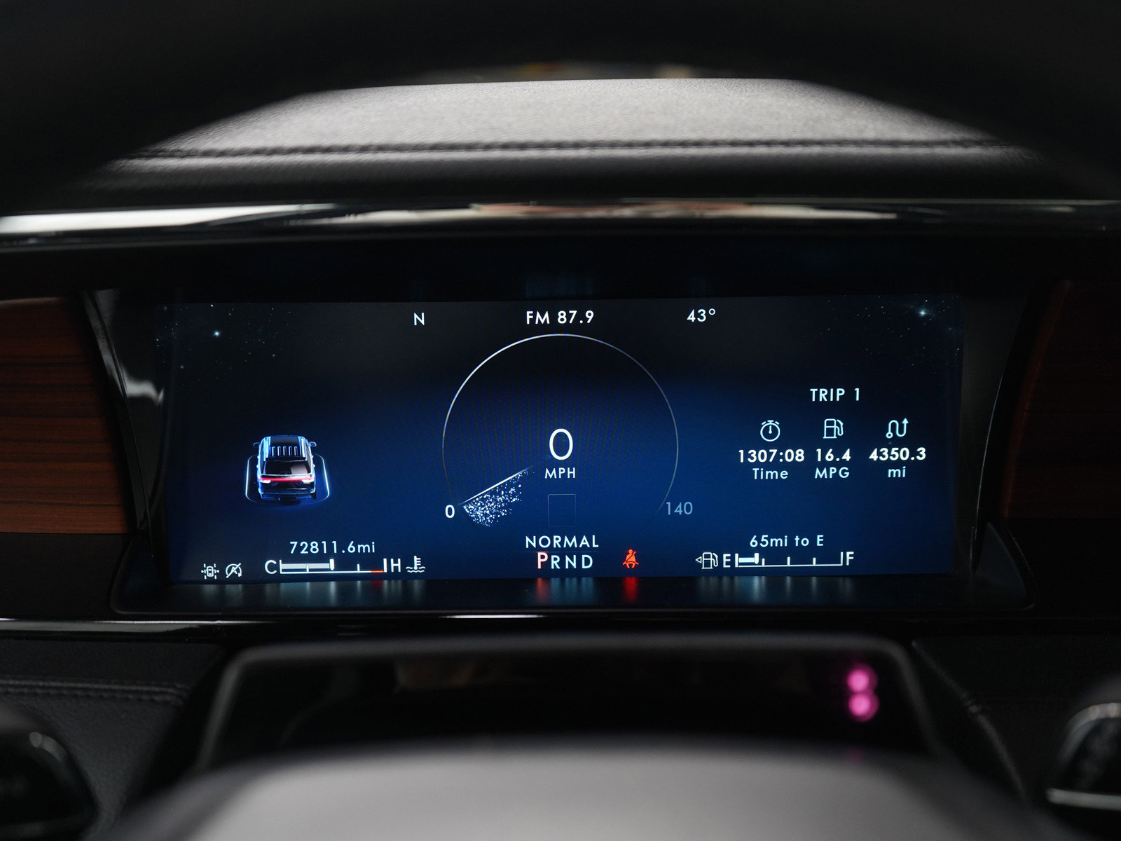 Used 2022 Lincoln Navigator L Reserve w/ Equipment Group 201A image 29