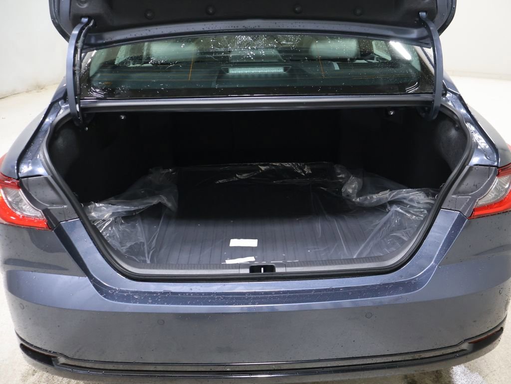 New 2026 Toyota Camry XLE image 15