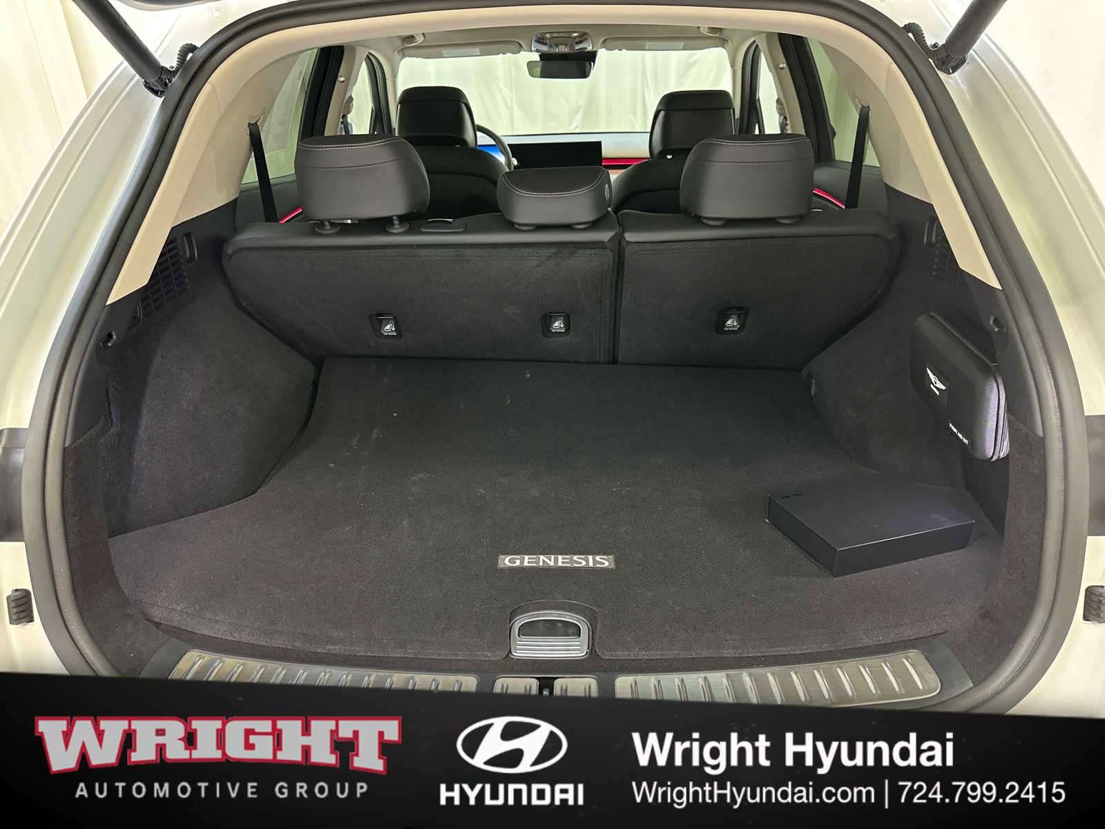 Certified 2026 Genesis GV70 2.5T Select image 14