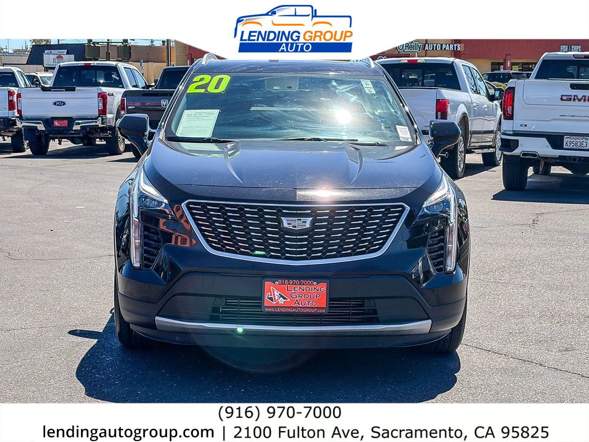 Used 2020 Cadillac XT4 Premium Luxury w/ Cold Weather Package FWD image 6