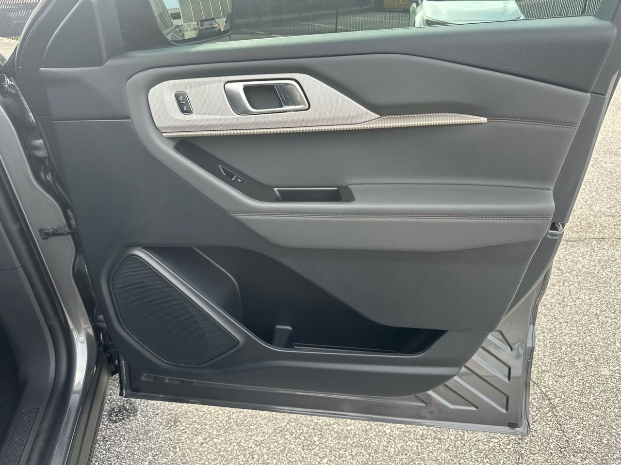 New 2026 Ford Explorer Active w/ Active Comfort Package RWD image 14