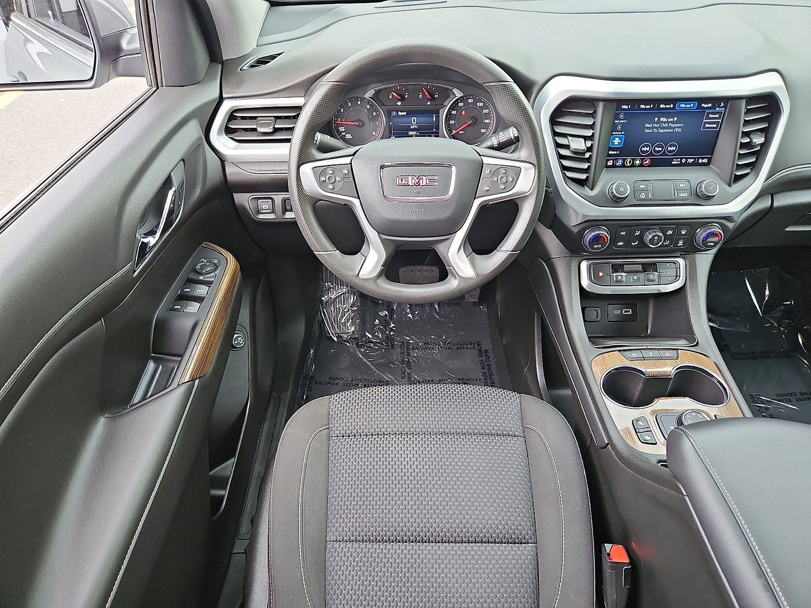 Certified 2023 GMC Acadia SLE w/ Driver Convenience Package AWD/4WD image 11