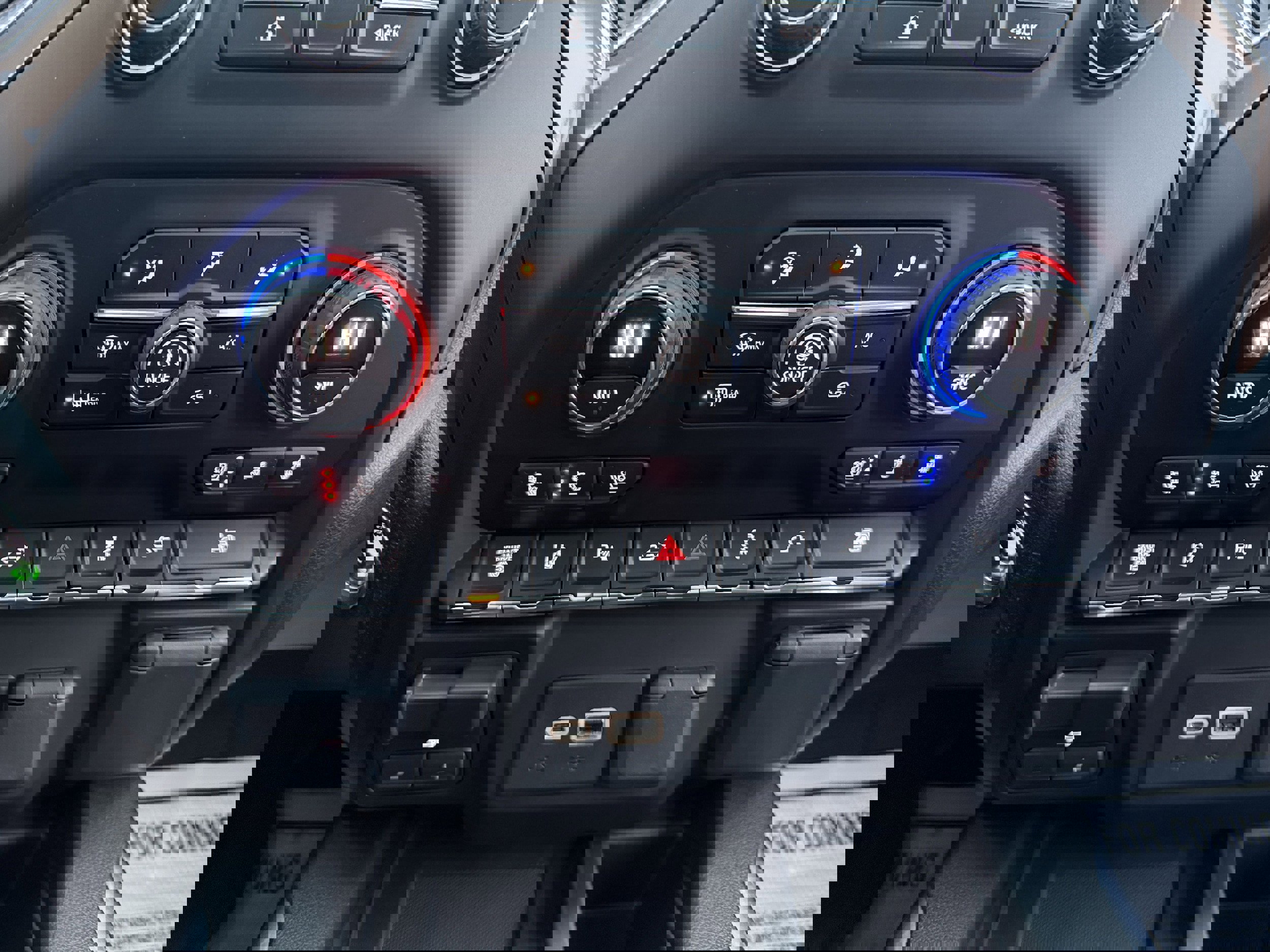 Used 2020 Chevrolet Silverado 2500 High Country image 17