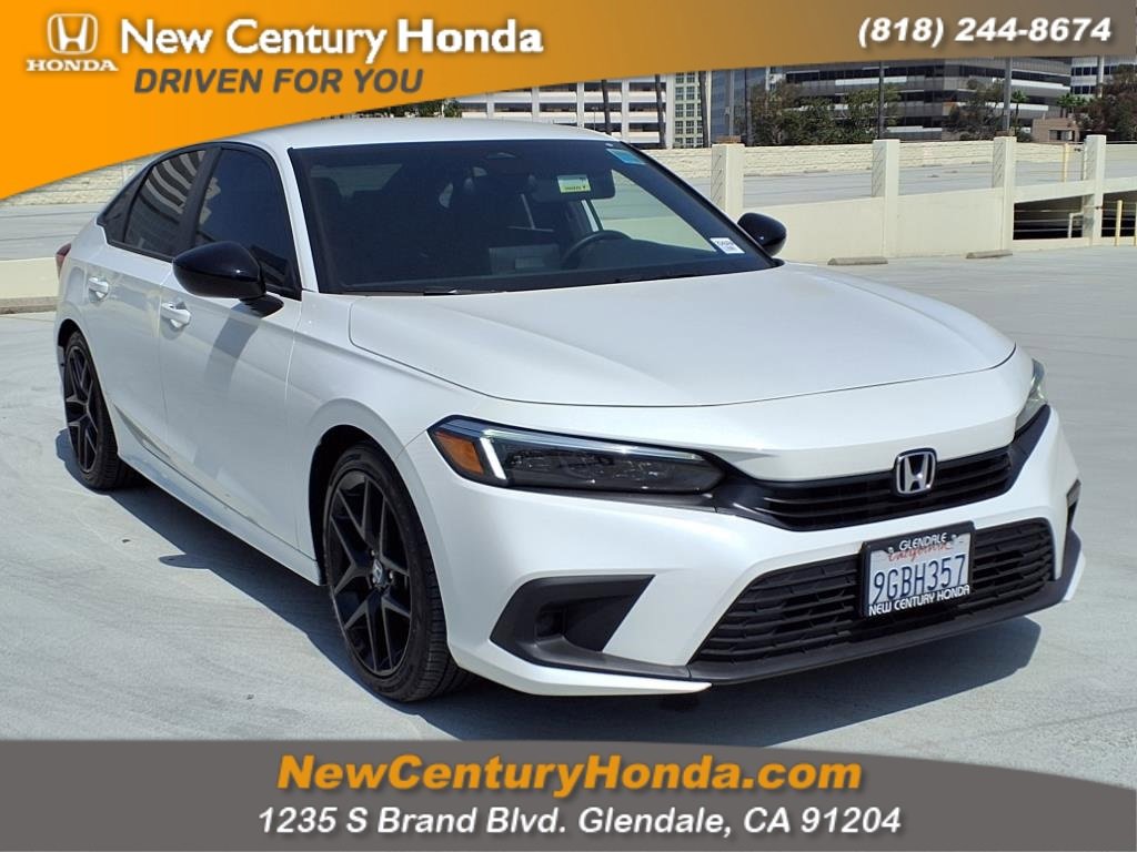 Used 2023 Honda Civic Sport image 3
