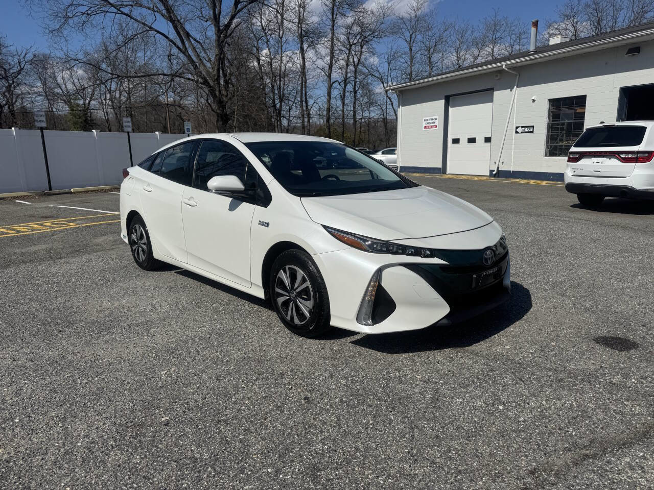 Used 2017 Toyota Prius Prime Plus image 5