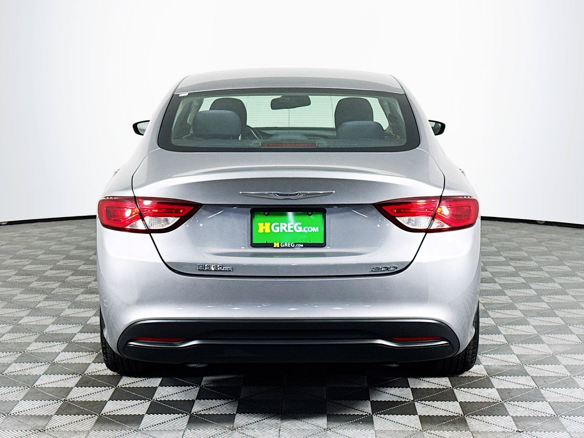 Used 2017 Chrysler 200 LX FWD image 8