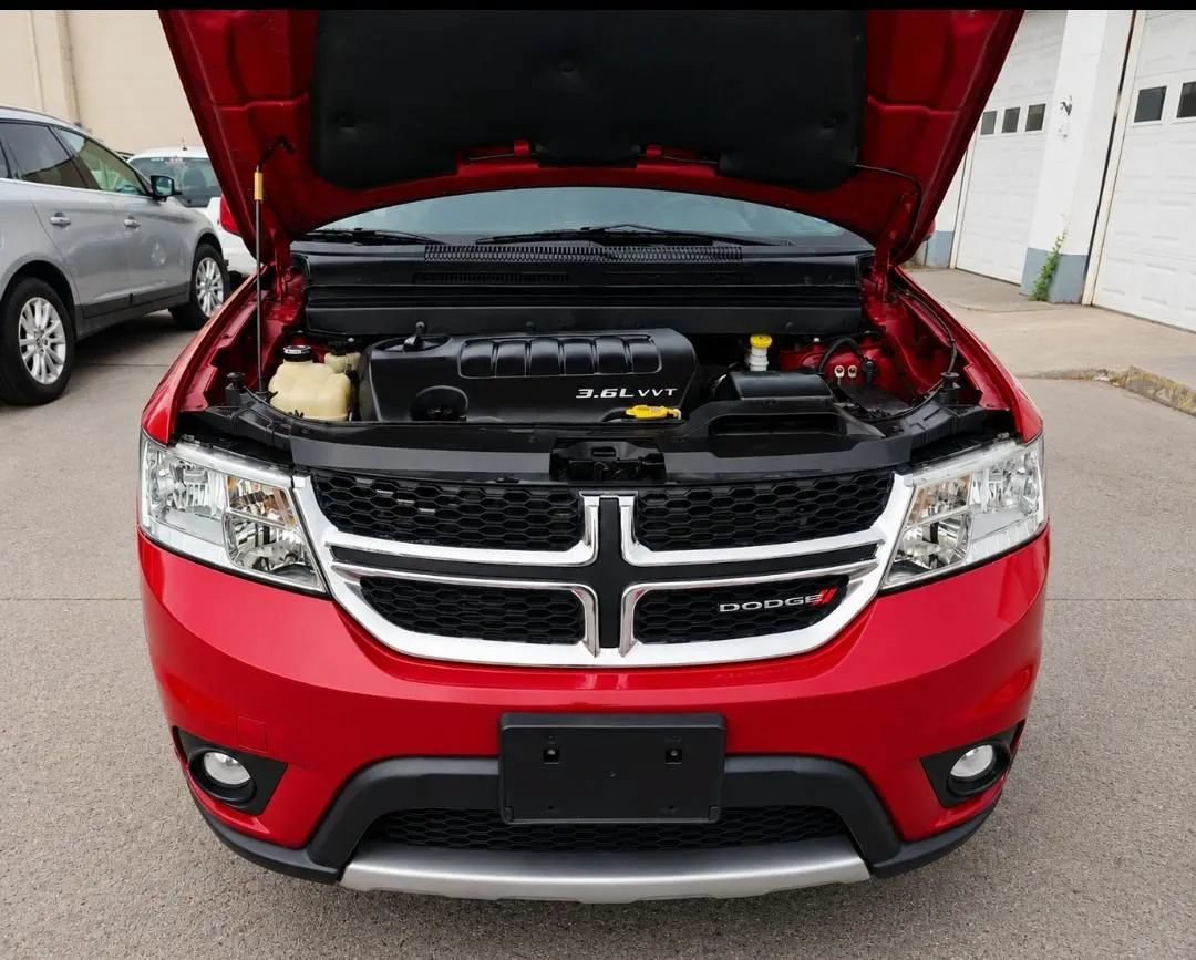 Used 2012 Dodge Journey SXT w/ Popular Equipment Group AWD/4WD image 28
