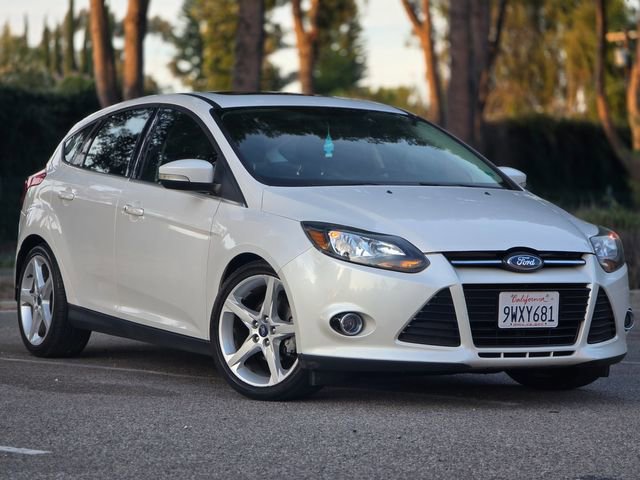 Used 2012 Ford Focus Titanium w/ Titanium Handling Pkg FWD image 1