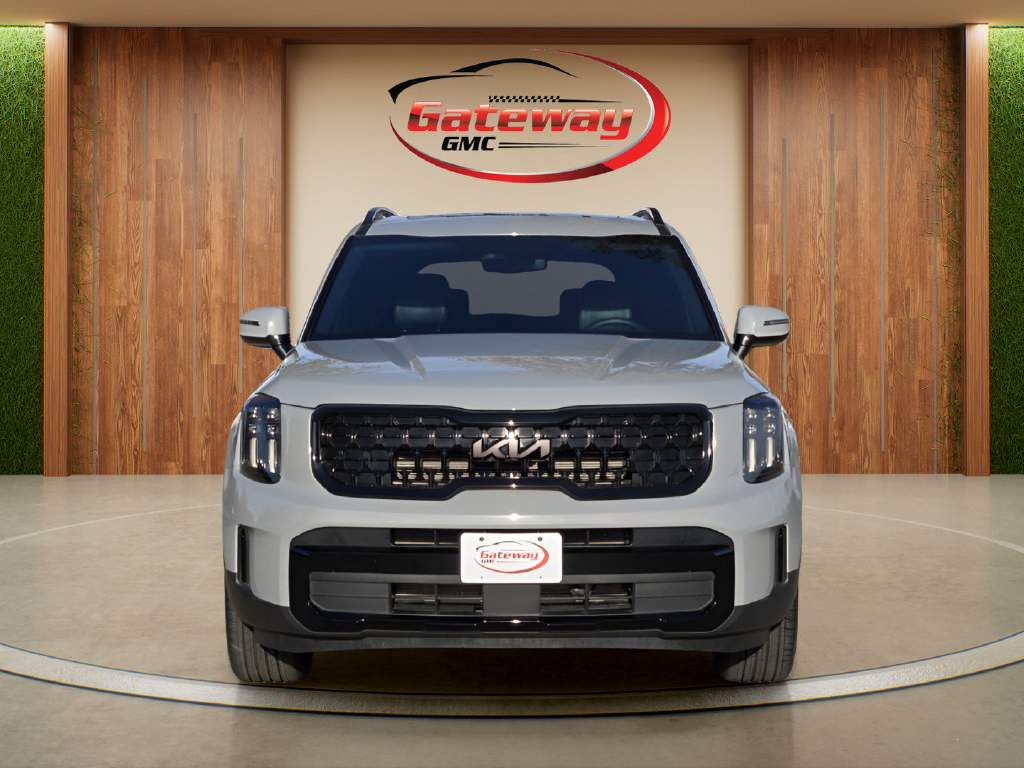 Used 2025 Kia Telluride EX X-Line AWD/4WD image 2