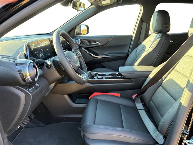 New 2026 Chevrolet Equinox LT w/ Convenience Package II image 11