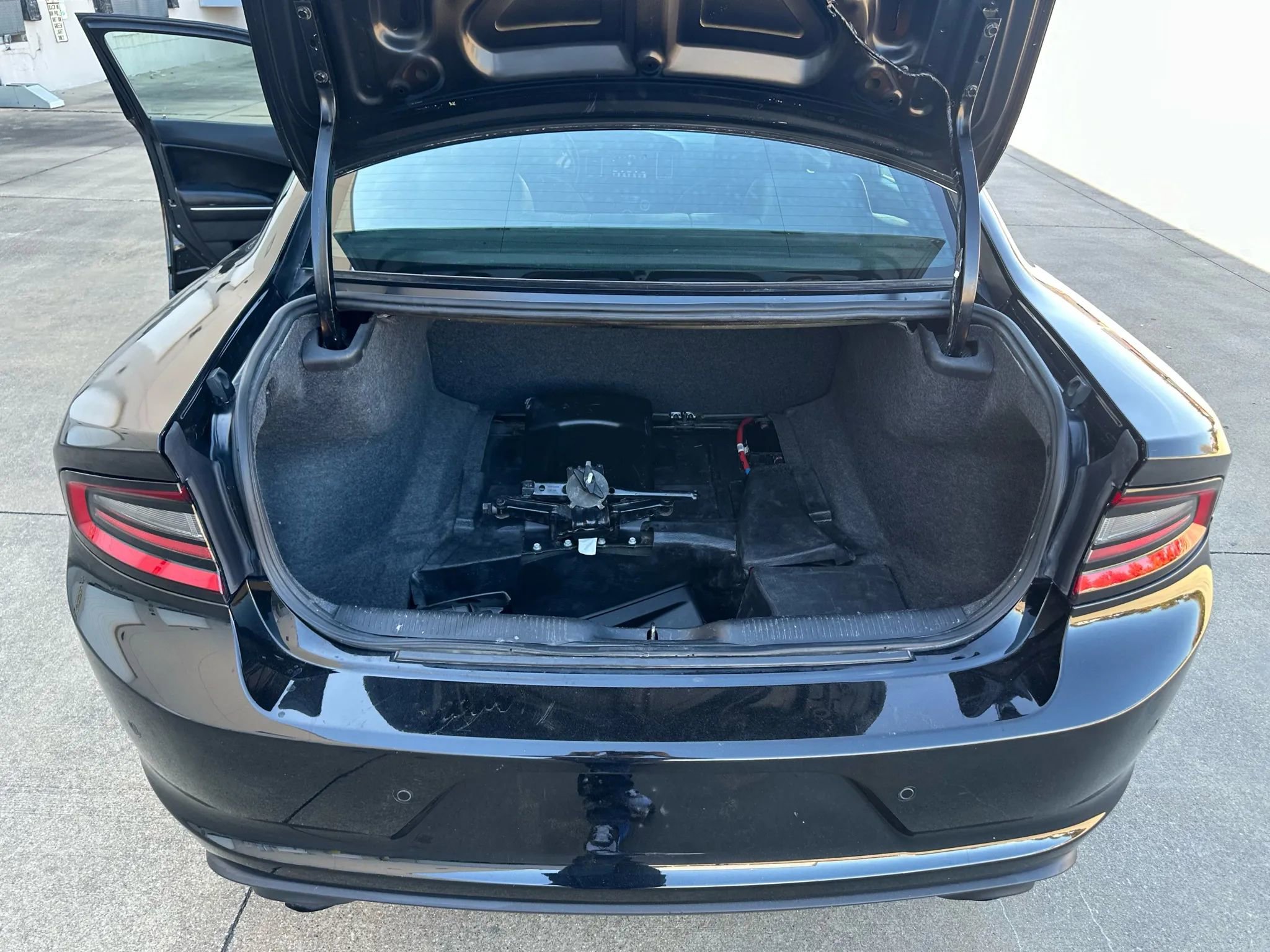 Used 2021 Dodge Charger Police image 18