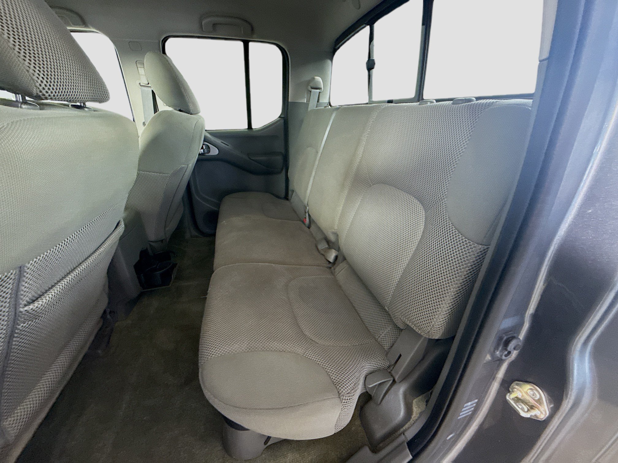 Used 2017 Nissan Frontier SV AWD/4WD image 23