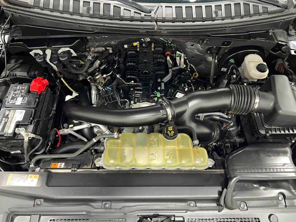 Used 2021 Ford Expedition Limited AWD/4WD image 31