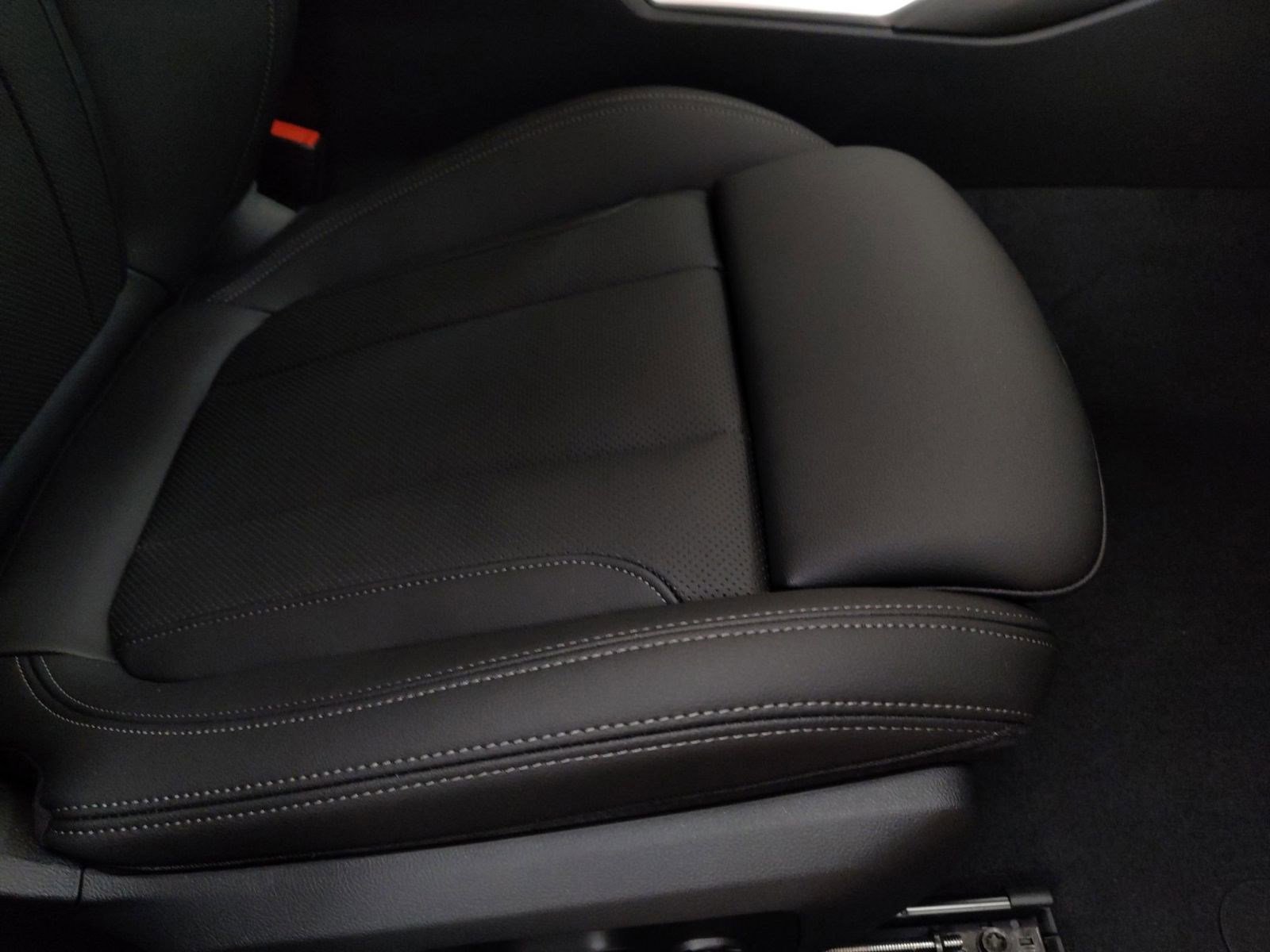 New 2026 BMW 330i xDrive Sedan w/ M Sport Package image 13