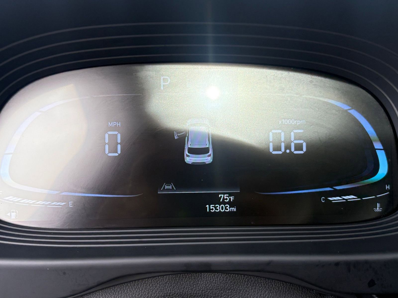 Used 2025 Hyundai Venue SEL image 40