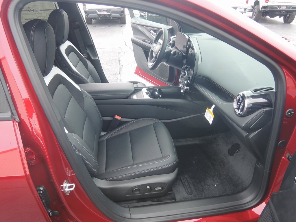 New 2026 Chevrolet Blazer EV LT image 33