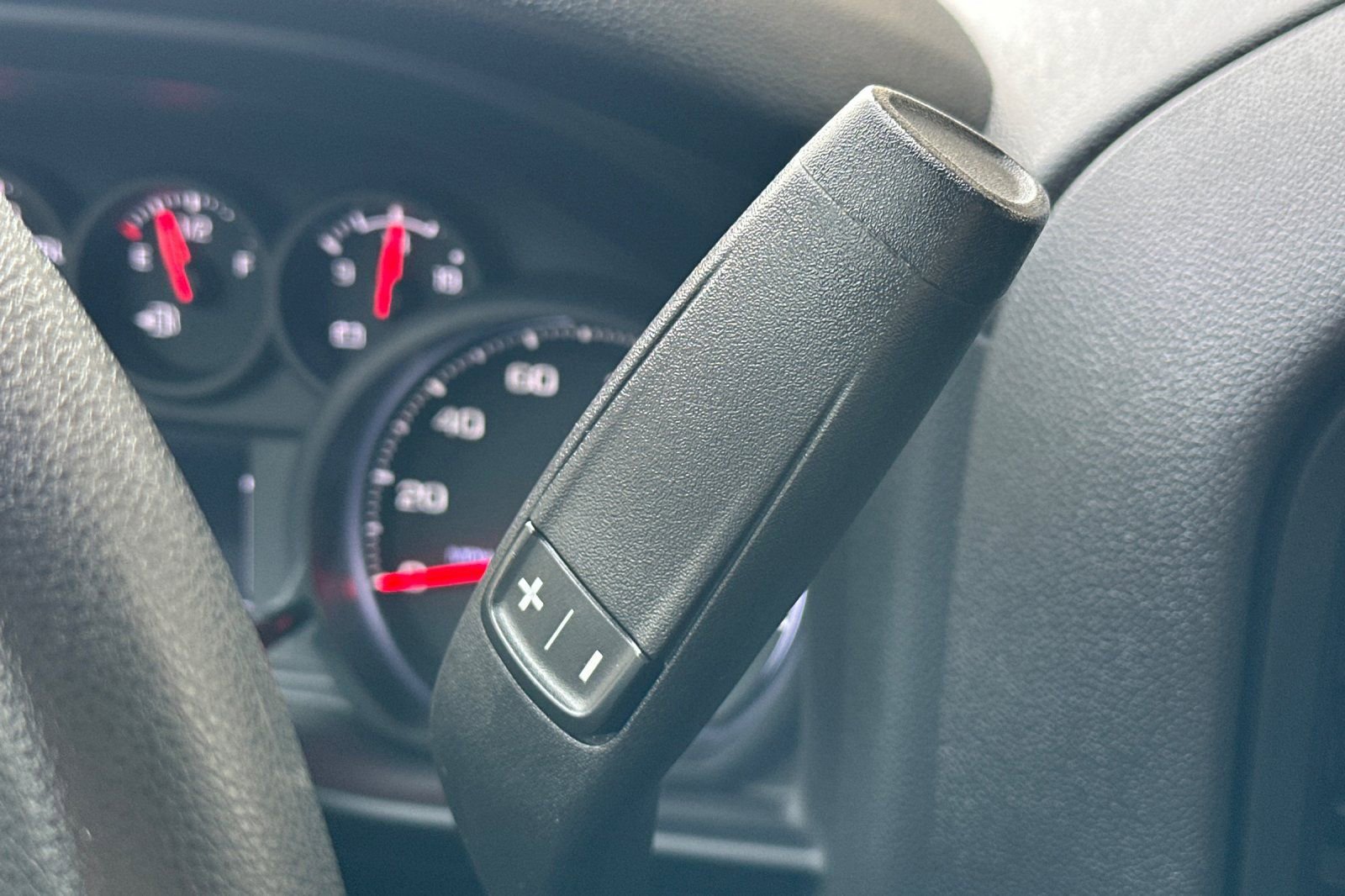 Used 2024 Chevrolet Silverado 1500 Custom image 27