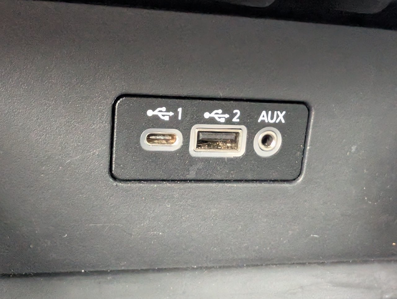 Used 2025 Nissan Altima 2.5 SV FWD image 18