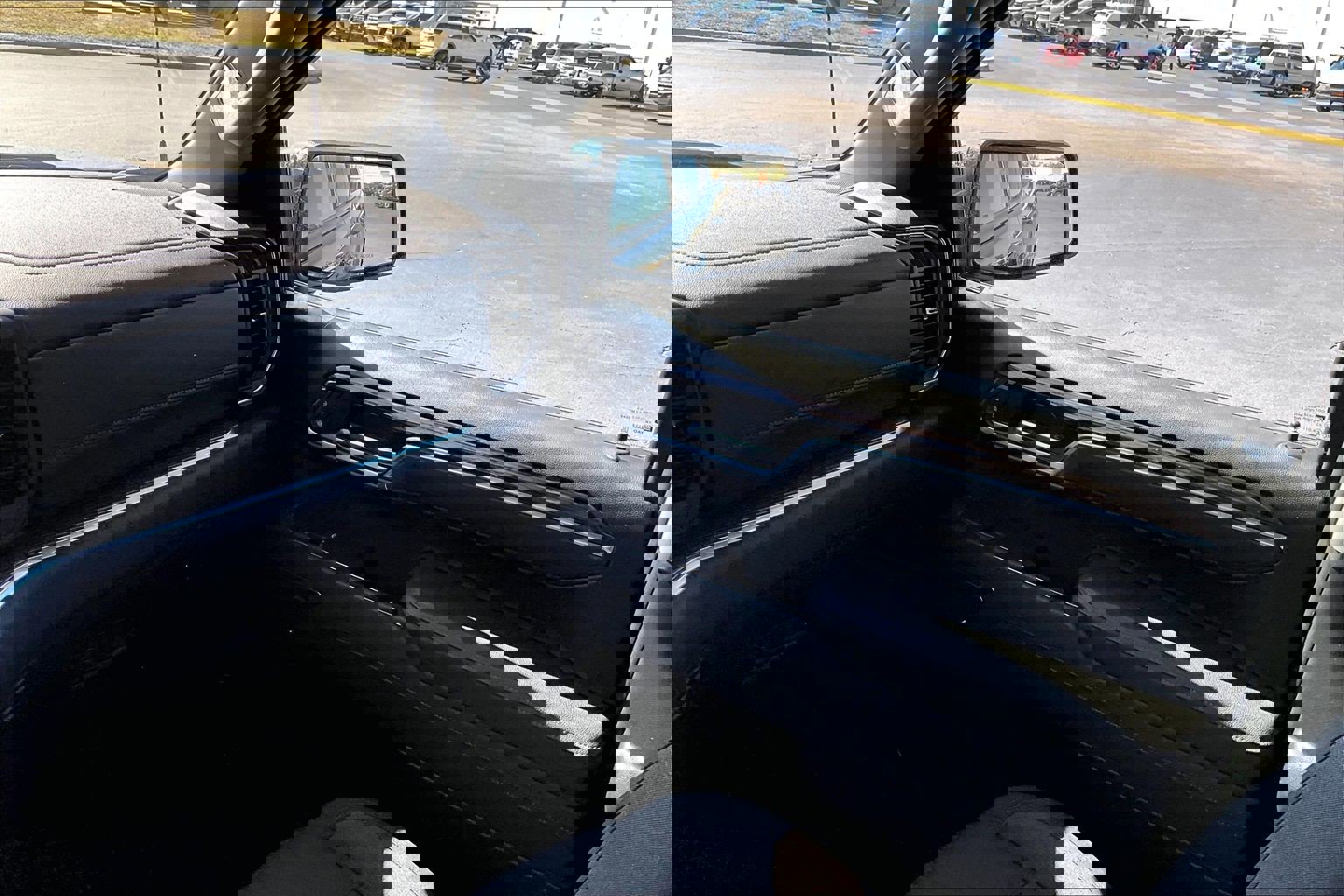 Certified 2025 Chevrolet Silverado 1500 LT image 16