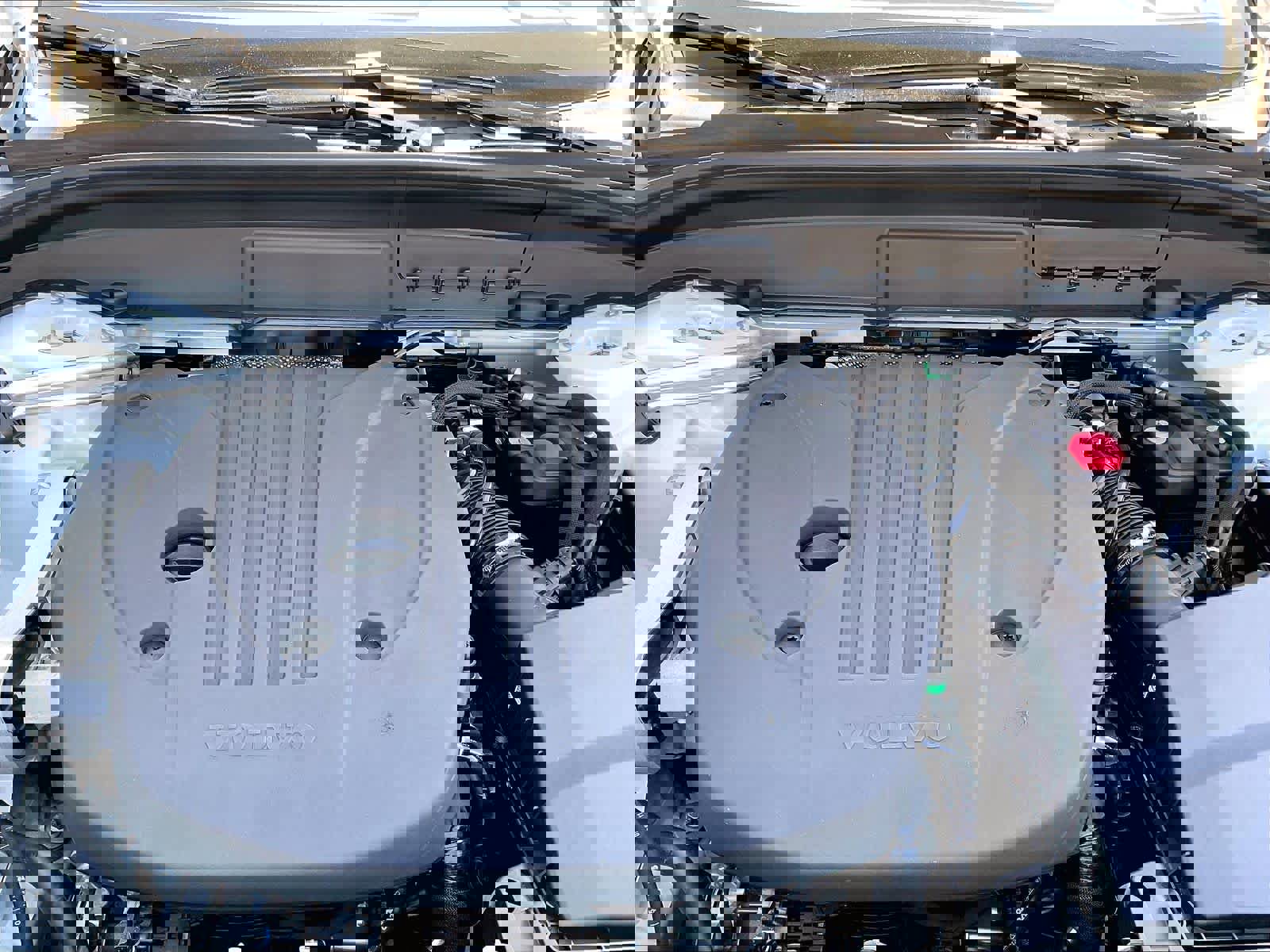 New 2026 Volvo XC60 B5 Plus w/ Climate Package image 13