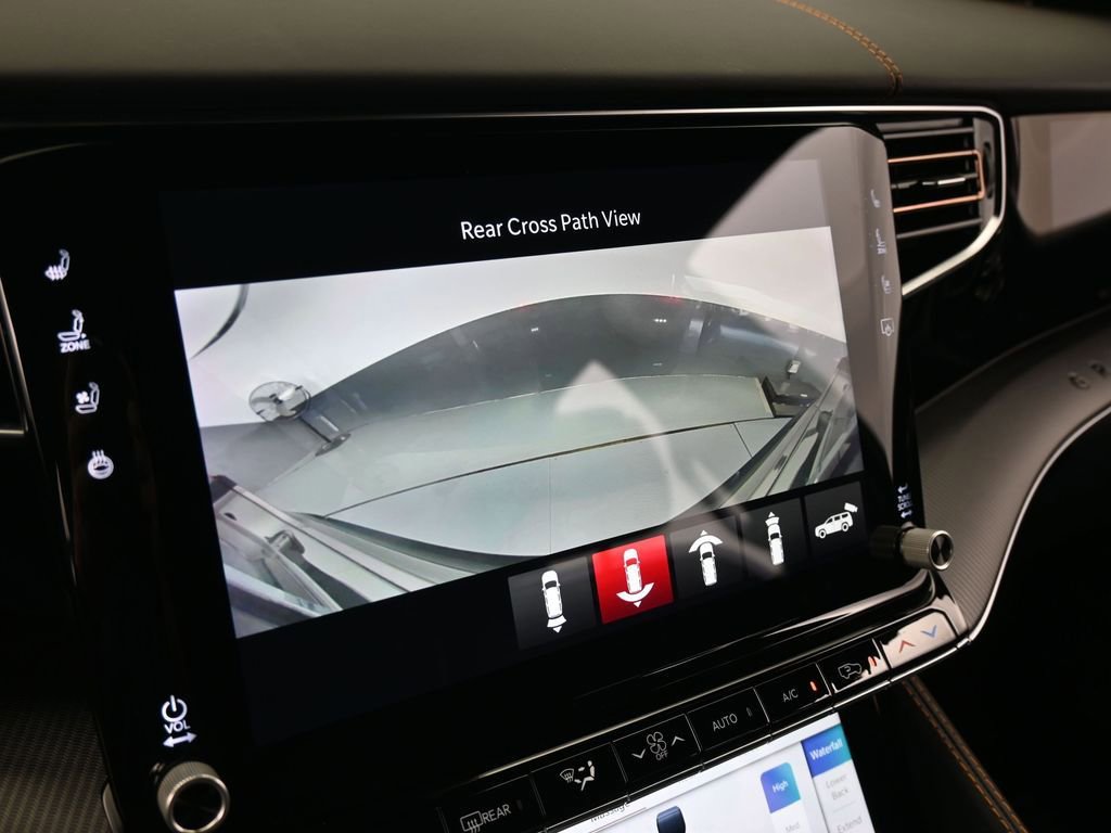 Used 2024 Jeep Grand Wagoneer Series III w/ Quick Order Packagew 28T image 30