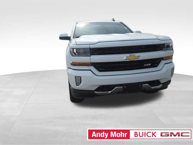 Used 2018 Chevrolet Silverado 1500 LT w/ All Star Edition AWD/4WD image 4