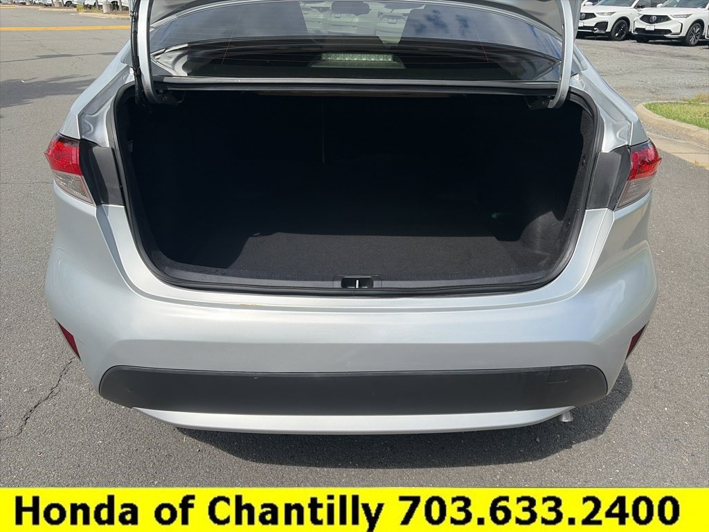 Used 2020 Toyota Corolla LE FWD image 23