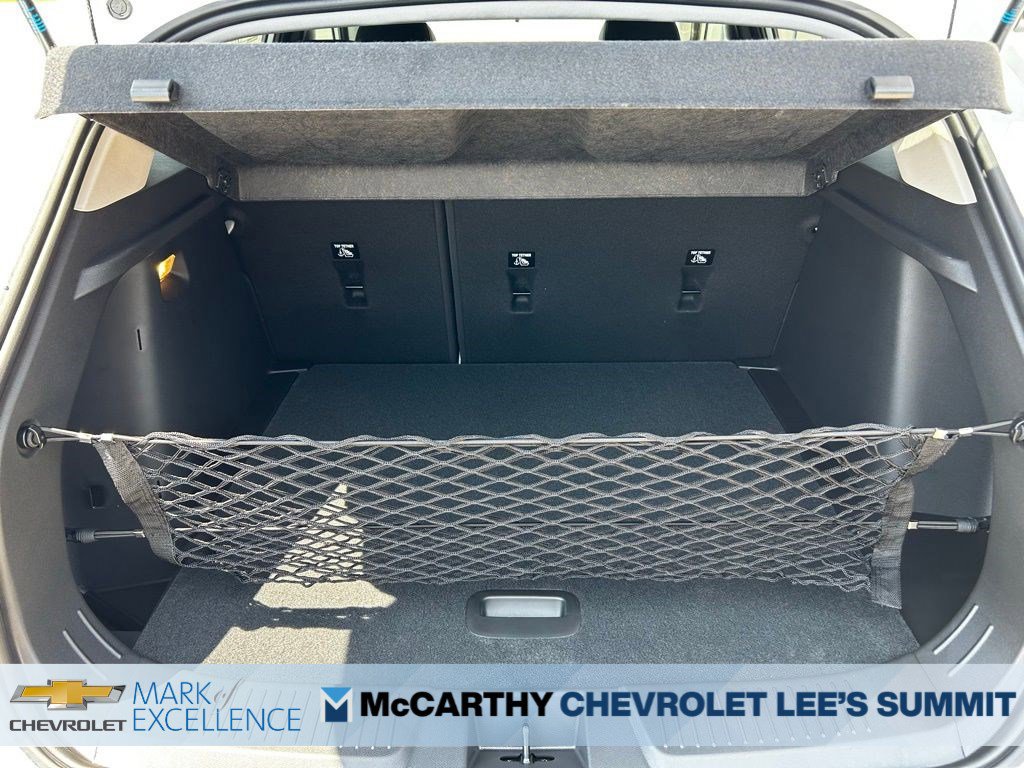 New 2026 Chevrolet Trax LT w/ LPO, Blackout Package FWD image 18