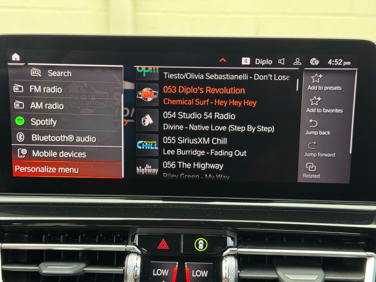 Used 2023 BMW M850i Gran Coupe xDrive w/ M Carbon Exterior Package AWD/4WD image 27