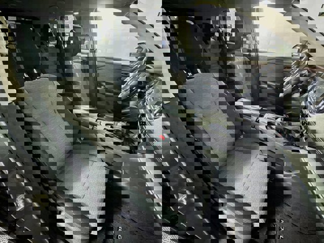 Used 2021 Nissan Rogue S image 21