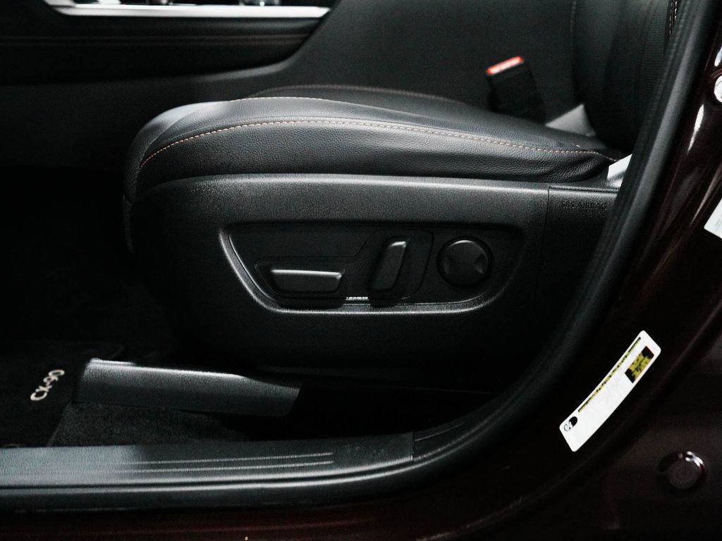 Used 2024 MAZDA CX-90 Plug-In Hybrid w/ Premium Pkg image 31