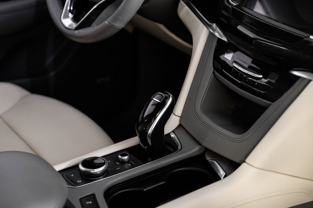 Used 2020 Cadillac XT6 Premium Luxury image 23
