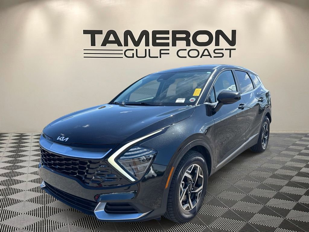 Used 2024 Kia Sportage LX image 3