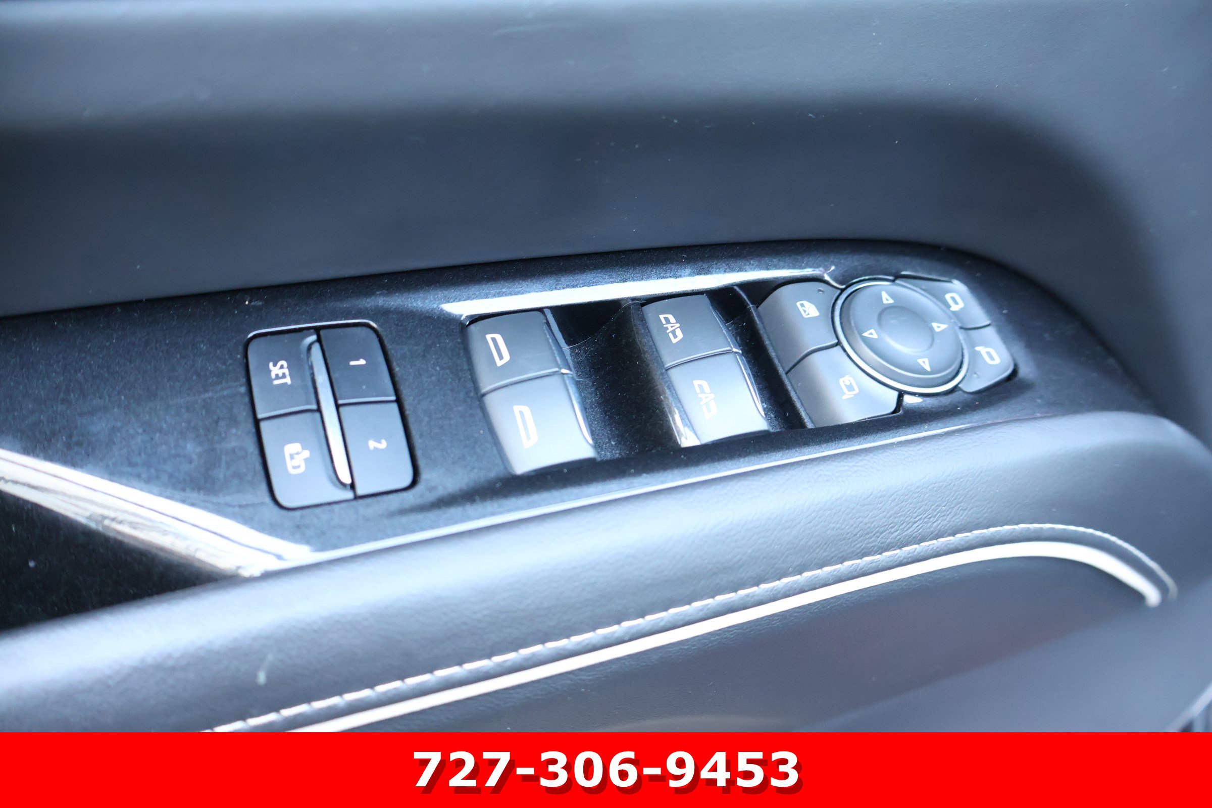 Used 2023 Cadillac Escalade Sport Platinum AWD/4WD image 16