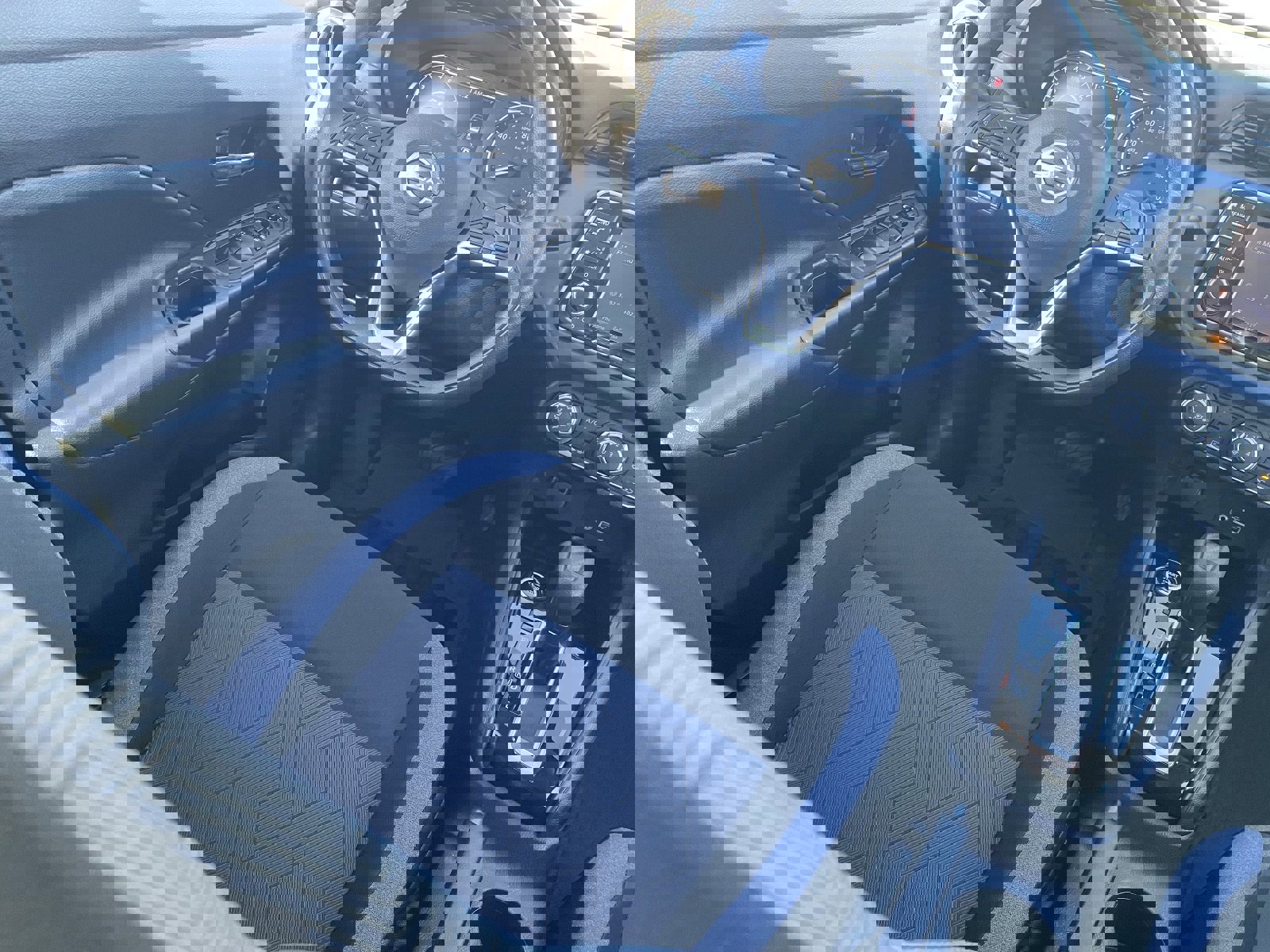 Certified 2025 Nissan Versa SV w/ Trunk Package image 15