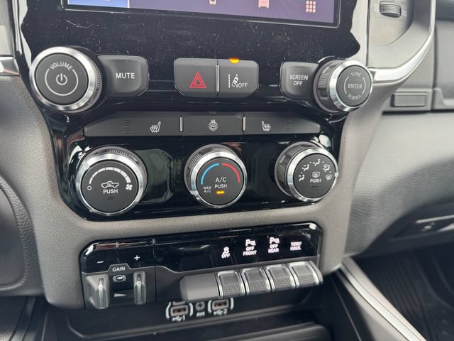 New 2026 RAM 1500 Big Horn AWD/4WD image 30