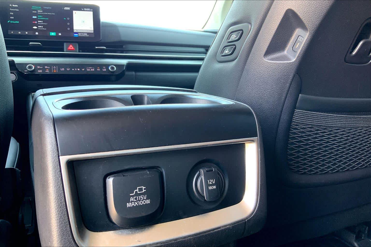 Used 2025 Kia Carnival SX Prestige FWD image 30