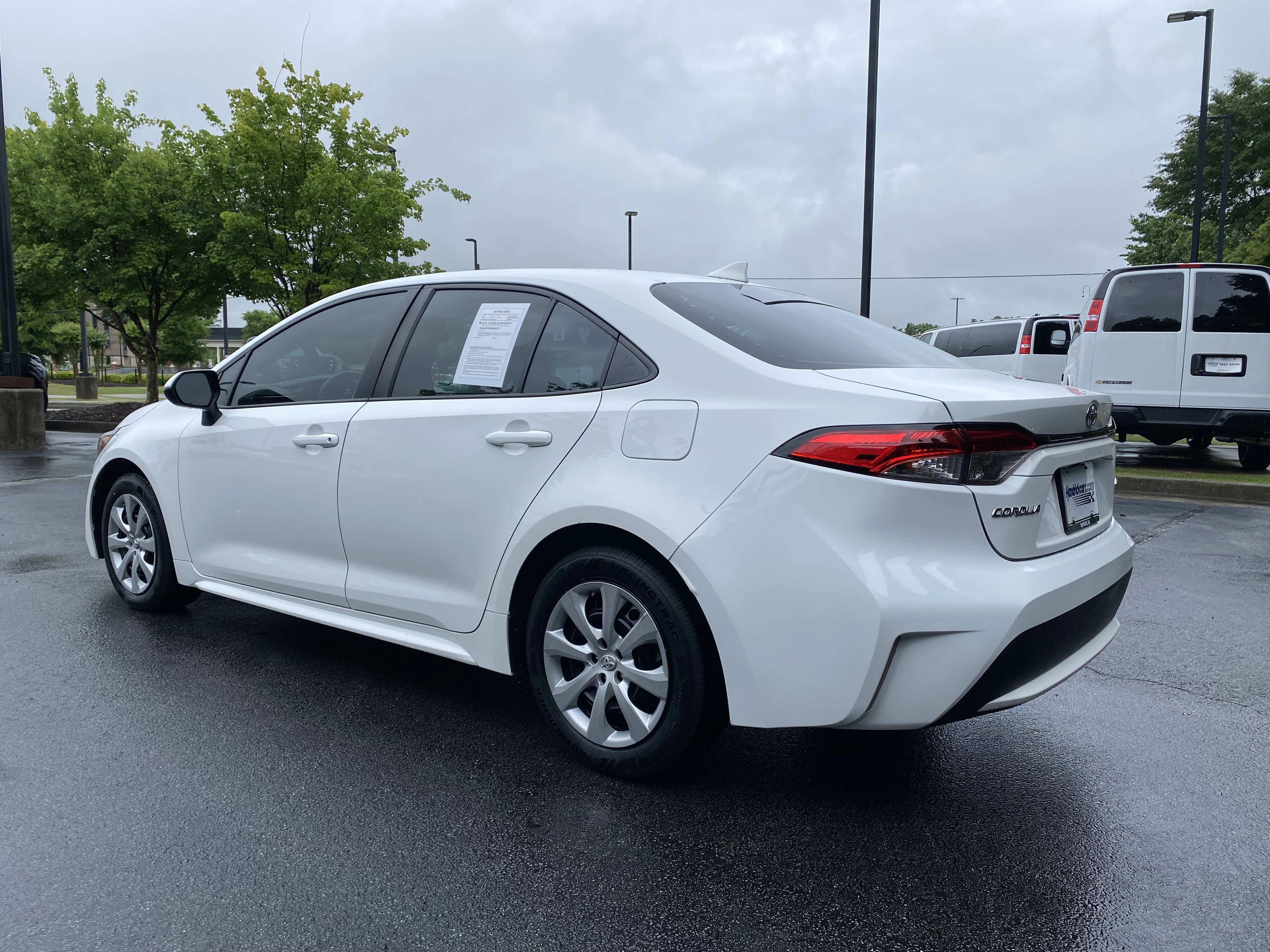 Used 2021 Toyota Corolla LE FWD image 7