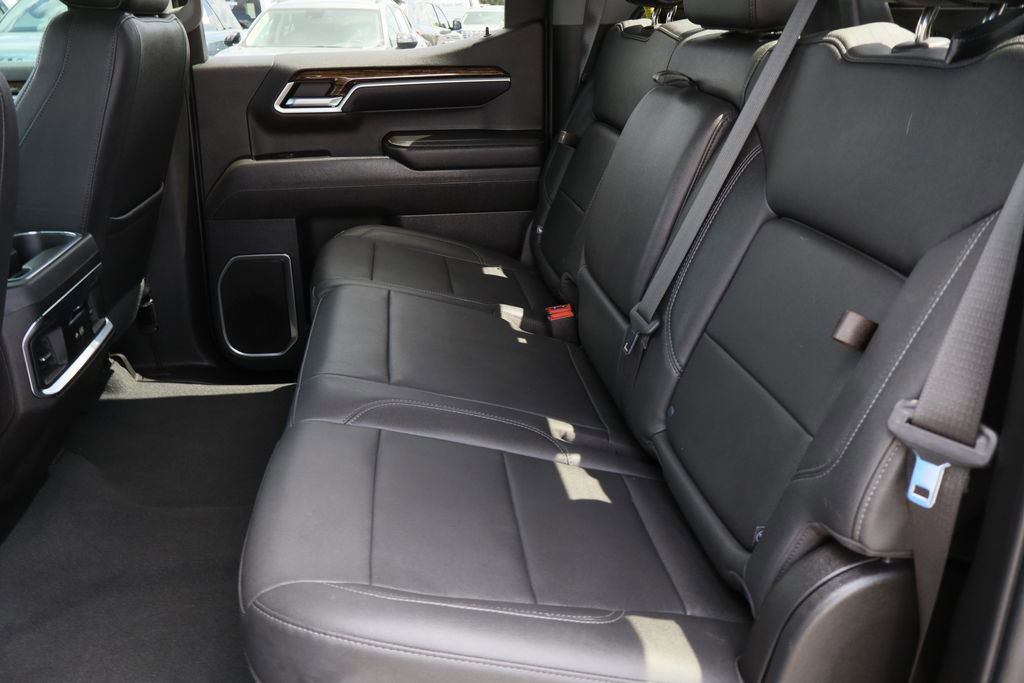Used 2022 GMC Sierra 1500 Elevation w/ Elevation Premium Package AWD/4WD image 24