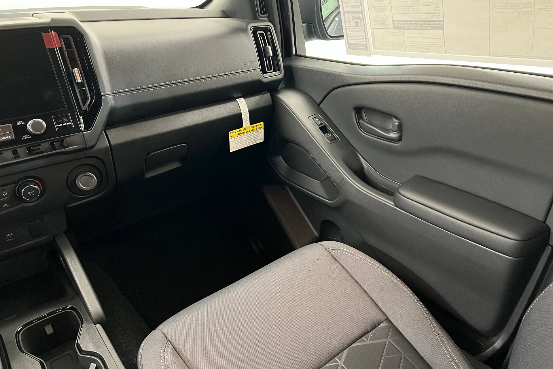 New 2026 Nissan Frontier SV w/ Tow Package image 10