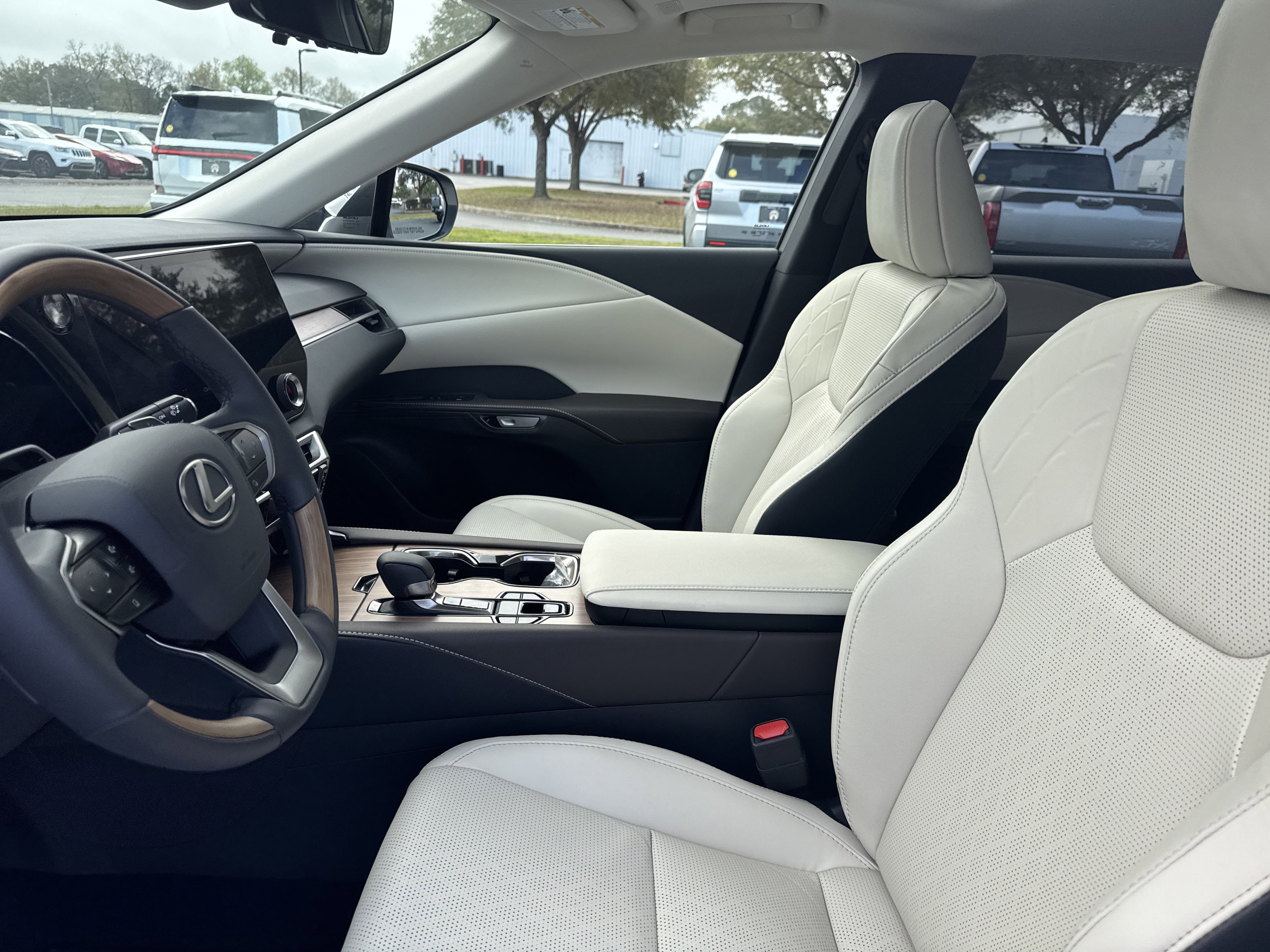 Used 2026 Lexus RX 350 Premium Plus w/ Convenience Package image 13